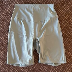 Gymshark elevate cycling shorts, size medium